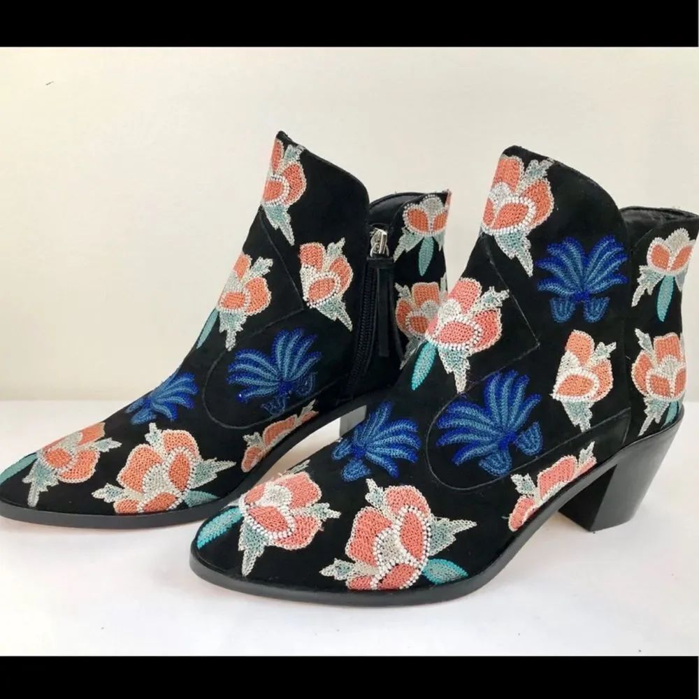 Rebecca Minkoff Womens Suede Floral Embroidered Ankle Boots Multicolor Size 8